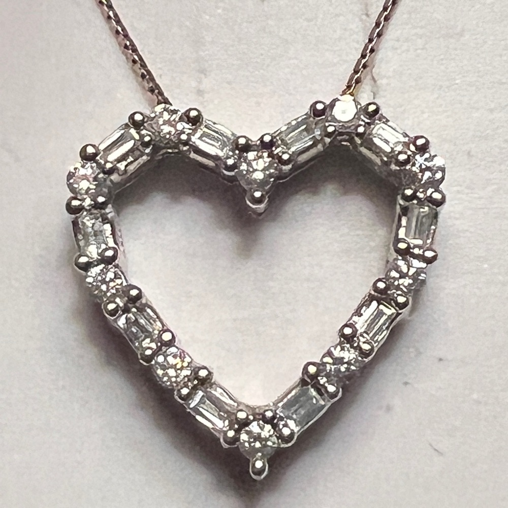 Diamond (round & baguette) 14K White Gold Heart Pendant & 17.25 in. 14K Necklace